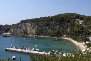 alonissos beaches casa nina patitiri